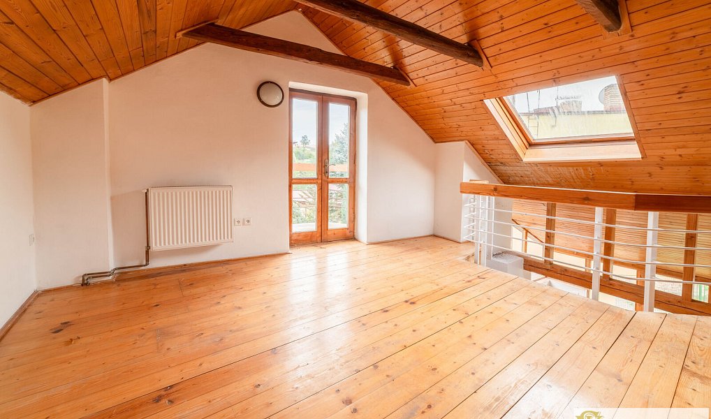 Prodej domu 185 m² s pozemkem 402 m², Paběnice – náhled fotky 28