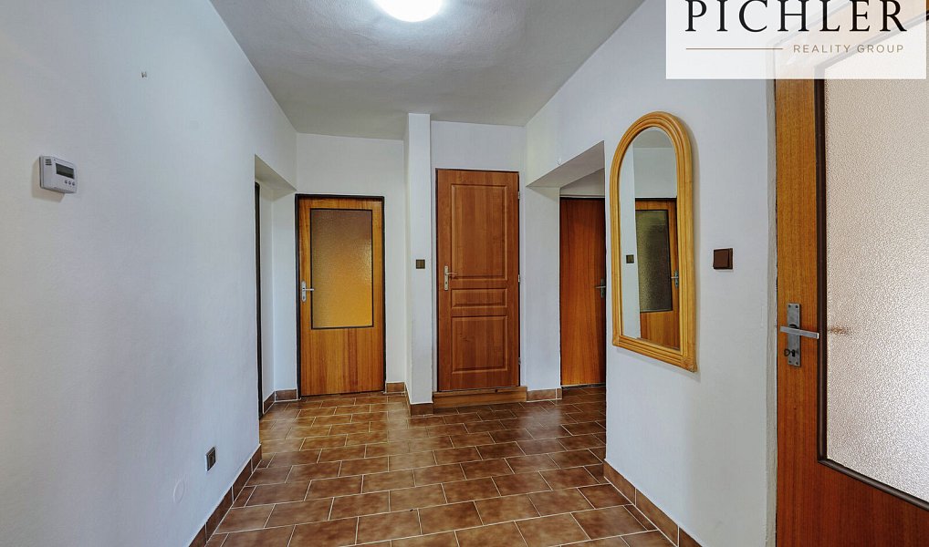 Prodej domu 320 m² s pozemkem 1 660 m², Tymákov – náhled fotky 25