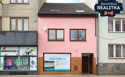 Prodej bytu 4+1 83 m², Dukelská třída, Brno - Husovice