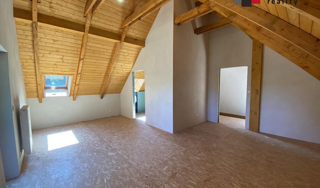 Prodej domu 177 m² s pozemkem 945 m², Janov – náhled fotky 6