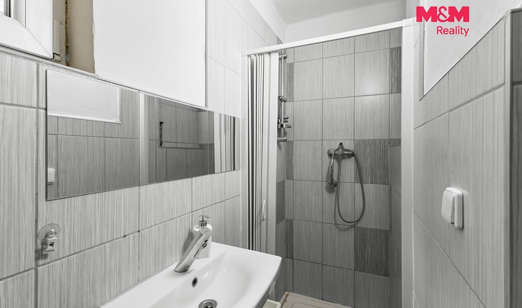 Prodej domu 161 m² s pozemkem 207 m², Kladno – náhled fotky 14