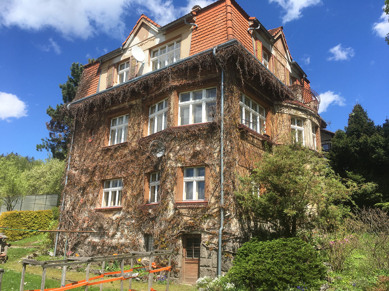 Prodej vily 280 m² s pozemkem 900 m²
