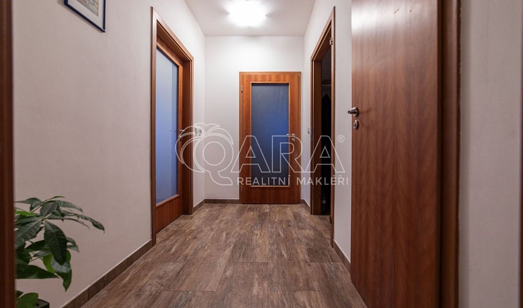 Prodej domu 105 m² s pozemkem 2 043 m², Lochovice – náhled fotky 10