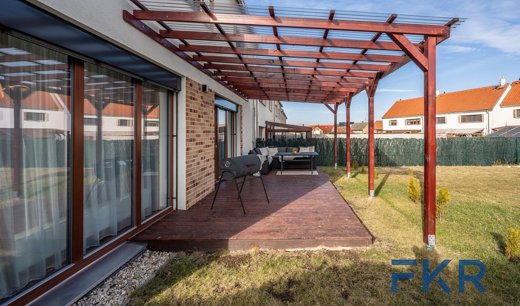 Prodej domu 143 m² s pozemkem 389 m², Zásmuky – náhled fotky 31