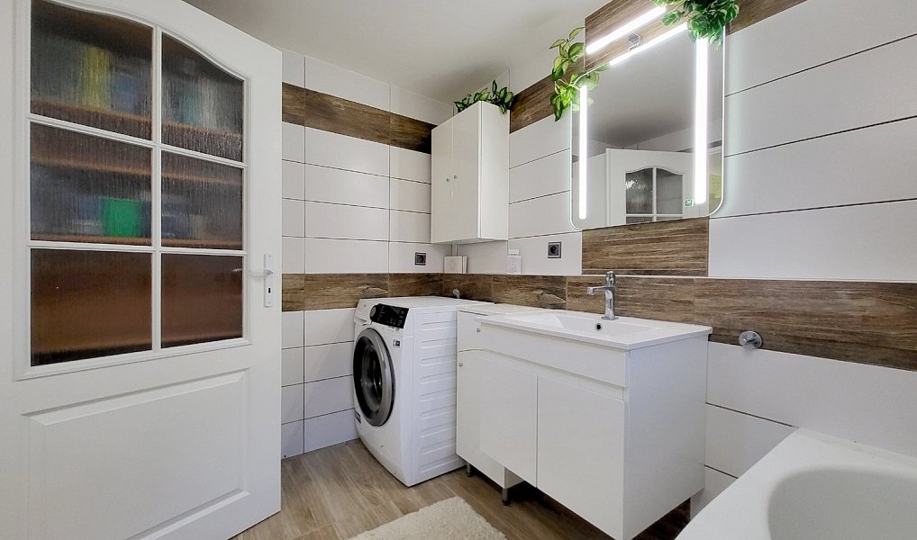 Prodej domu 105 m² s pozemkem 2 023 m², Kožušice – náhled fotky 5