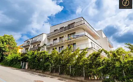 Prodej bytu 2+kk 53 m², Nad Rokoskou, Praha 8 - Libeň