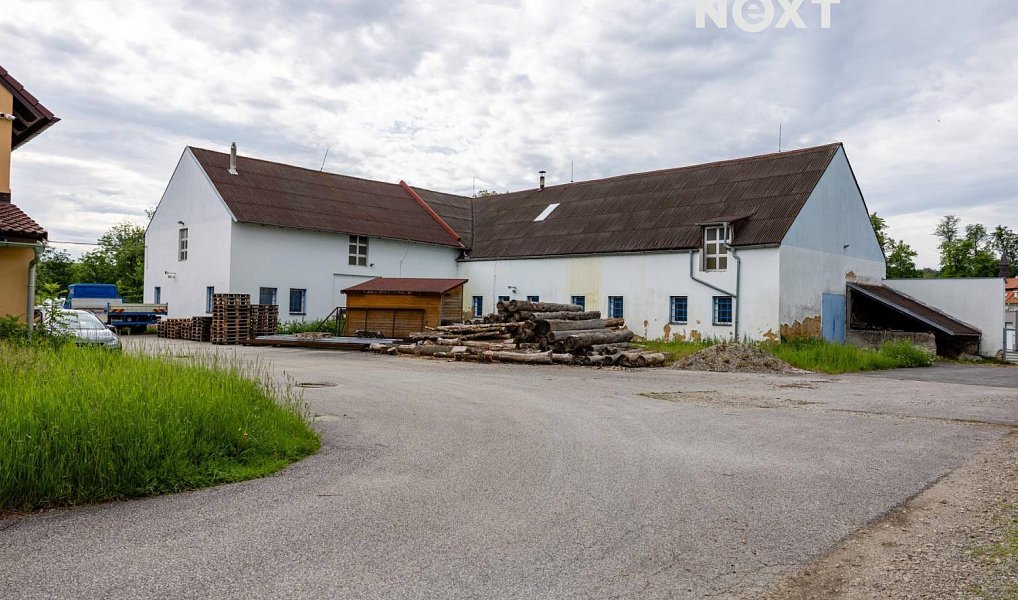 Pronájem výrobních prostor 400 m², Boršov nad Vltavou – náhled fotky 8