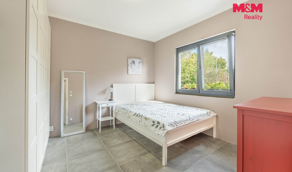 Prodej domu 85 m² s pozemkem 1 005 m², Sulice – náhled fotky 18