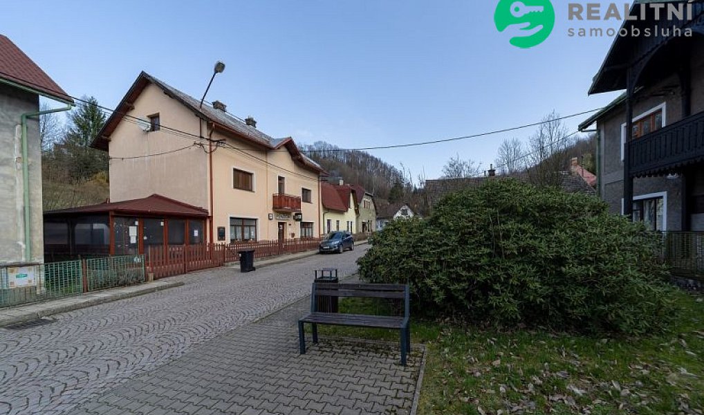 Prodej ubytovacího objektu 340 m², Brandýs nad Orlicí – náhled fotky 2
