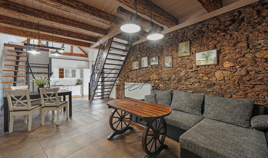 Prodej ubytovacího objektu 208 m², Dráchov – náhled fotky 42