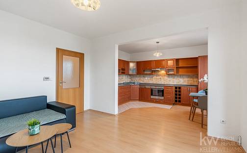 Prodej bytu 4+1 79 m², Markupova, Praha 9 - Horní Počernice