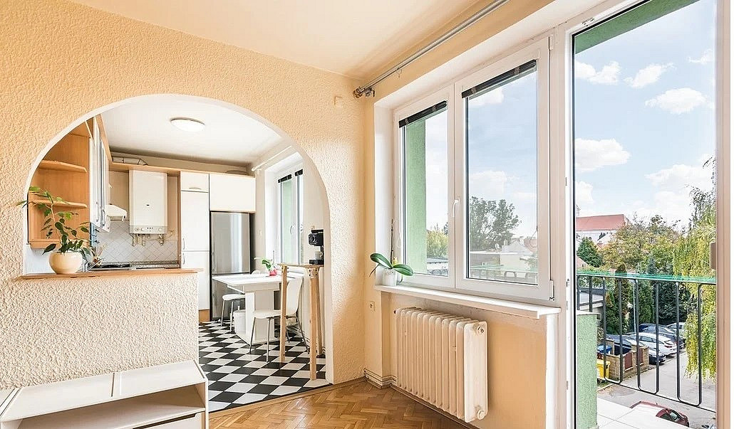 Pronájem bytu 2+1 56 m² – fotografie 4