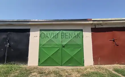 Prodej garáže 20 m2, v osobním vlastnictví, Smiřice., Sídliště, Smiřice, okres Hradec Králové