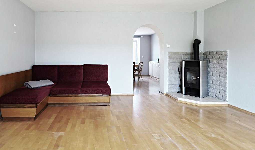 Pronájem domu 197 m² s pozemkem 1 010 m², Nemochovice – náhled fotky 10