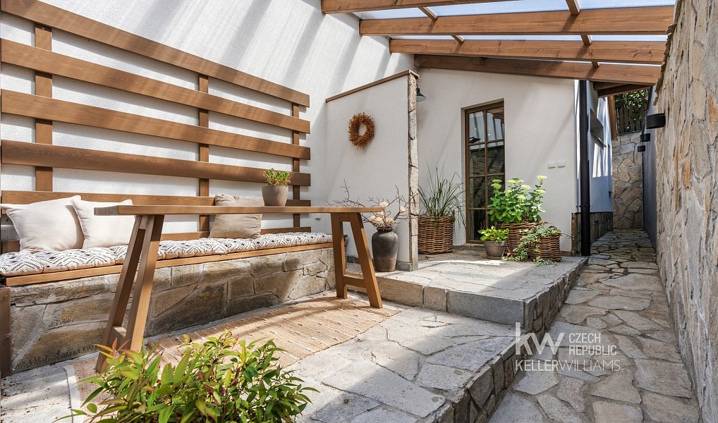 Prodej domu 180 m² s pozemkem 923 m², Račice – náhled fotky 37