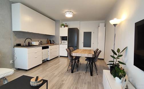 Prodej bytu 2+kk 55 m², Za černým mostem, Praha 9 - Hloubětín