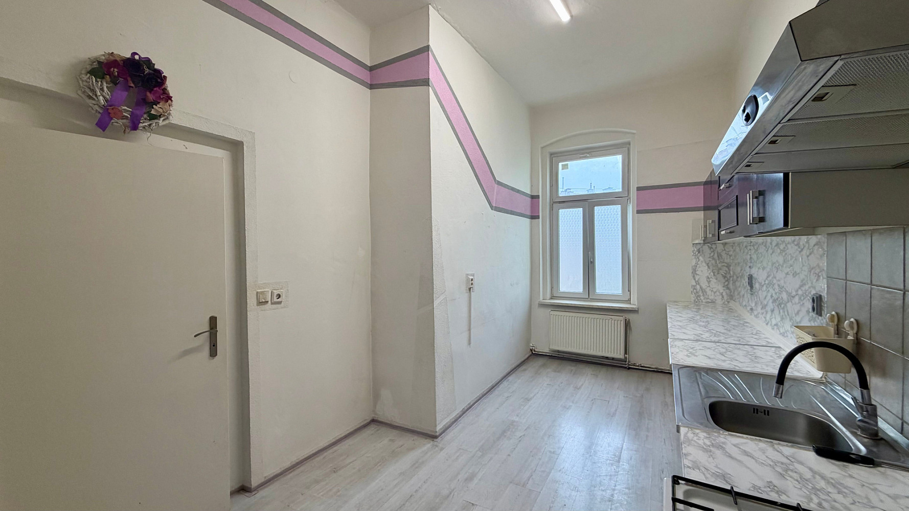Pronájem bytu 2+1 68 m² – fotografie 2
