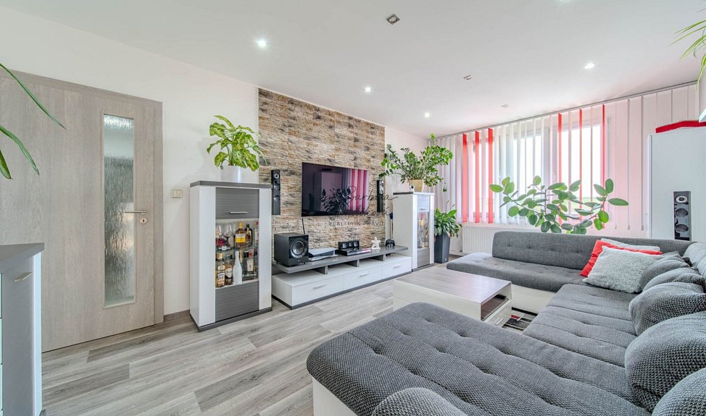Prodej bytu 3+1 74 m², Dobřany – náhled fotky 7