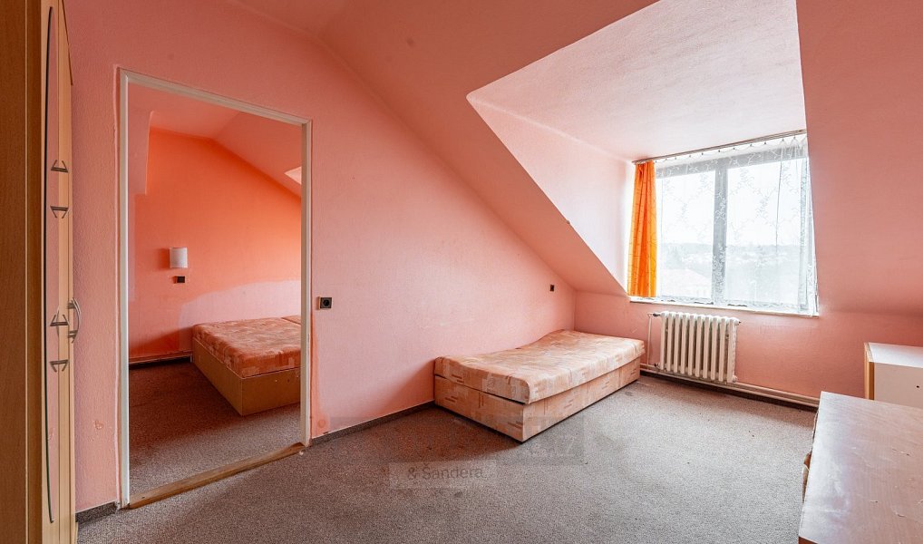 Prodej ubytovacího objektu 1 104 m², Protivín – náhled fotky 10