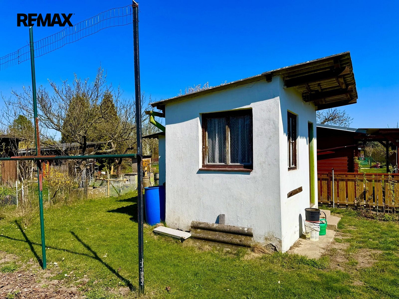 Prodej chaty/chalupy 8 m² s pozemkem 355 m² – fotografie 2