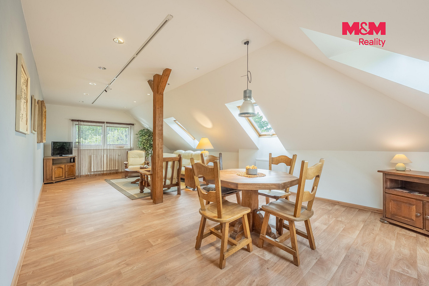 Prodej domu 174 m² s pozemkem 619 m² – fotografie 4