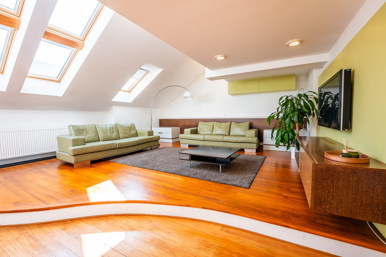 Prodej bytu 4+kk 169 m² – fotografie 3