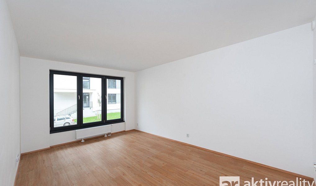 Prodej bytu 1+kk 35 m², Plzeň – náhled fotky 2