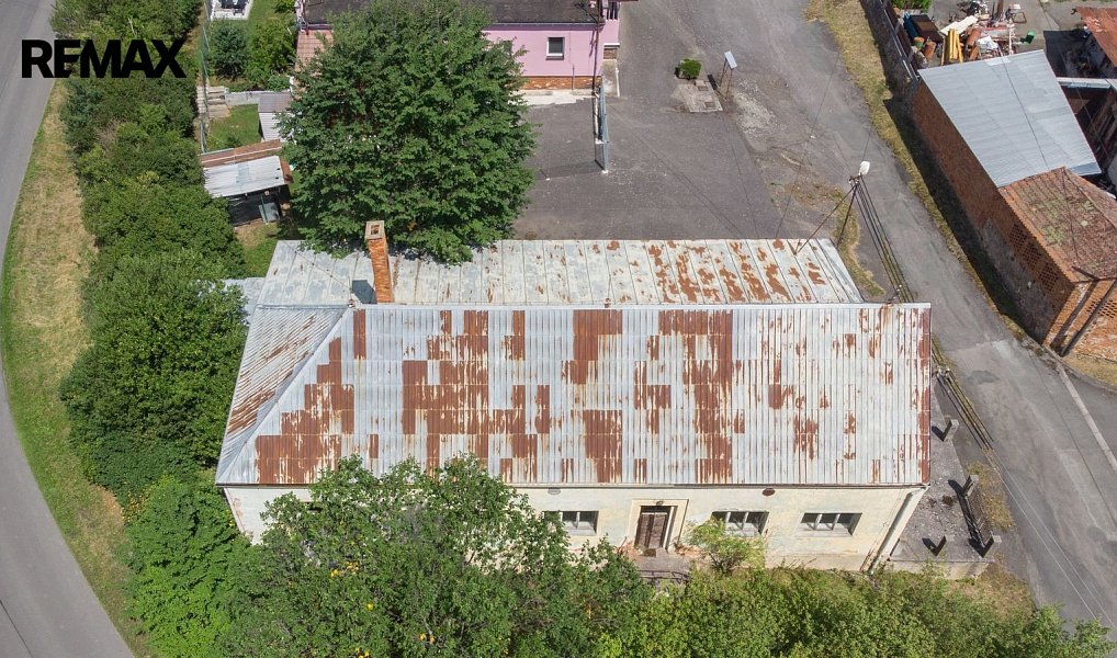 Prodej nájemního domu, činžáku 650 m², Bor – náhled fotky 3