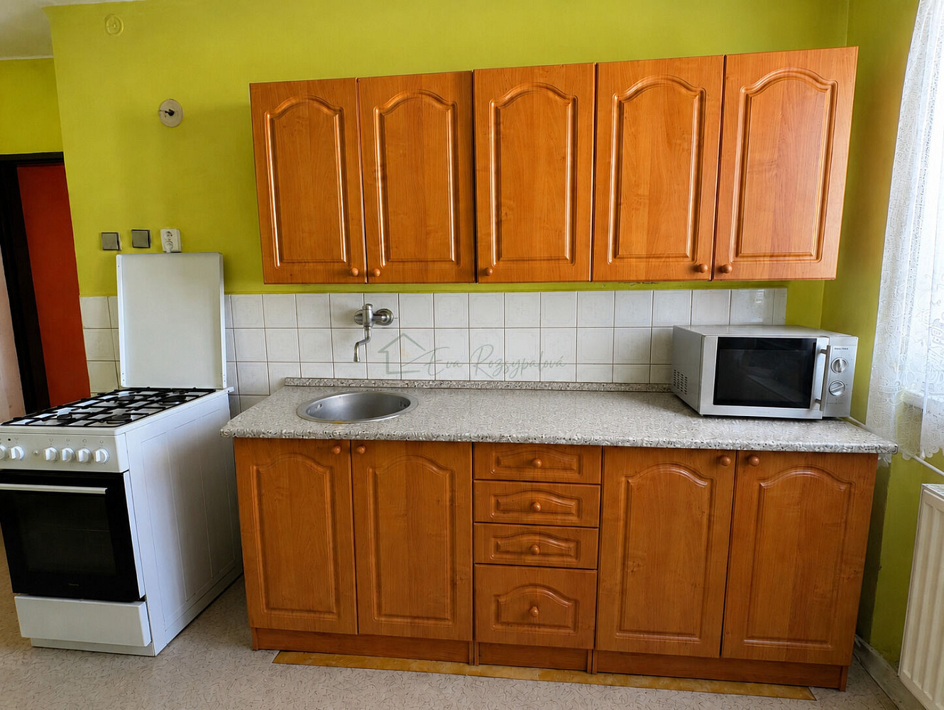 Prodej bytu 2+1 56 m² — photo 2