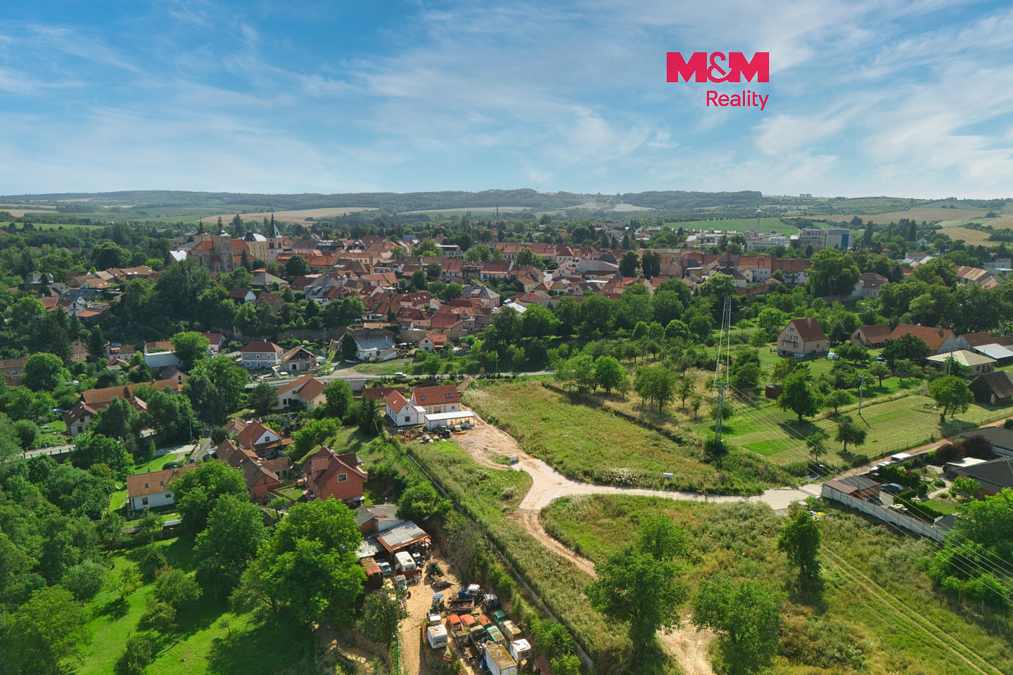 Prodej stavebního pozemku 2 614 m²