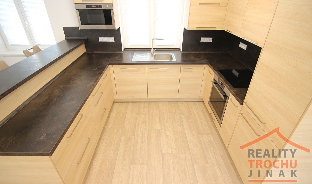 Prodej domu 225 m² s pozemkem 727 m², Vamberk – náhled fotky 2