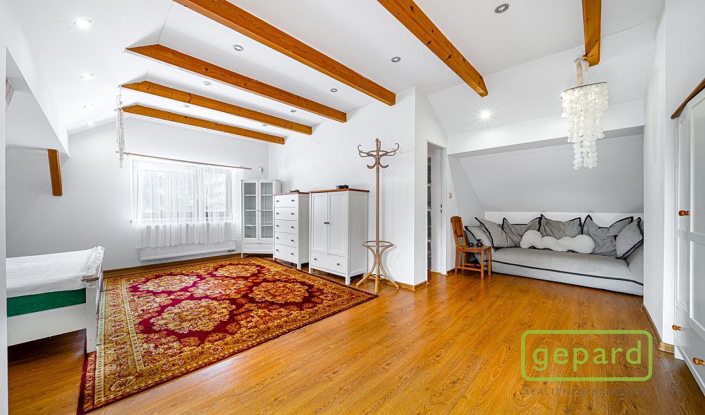 Prodej domu 341 m² s pozemkem 2 007 m², Třebeň – náhled fotky 22