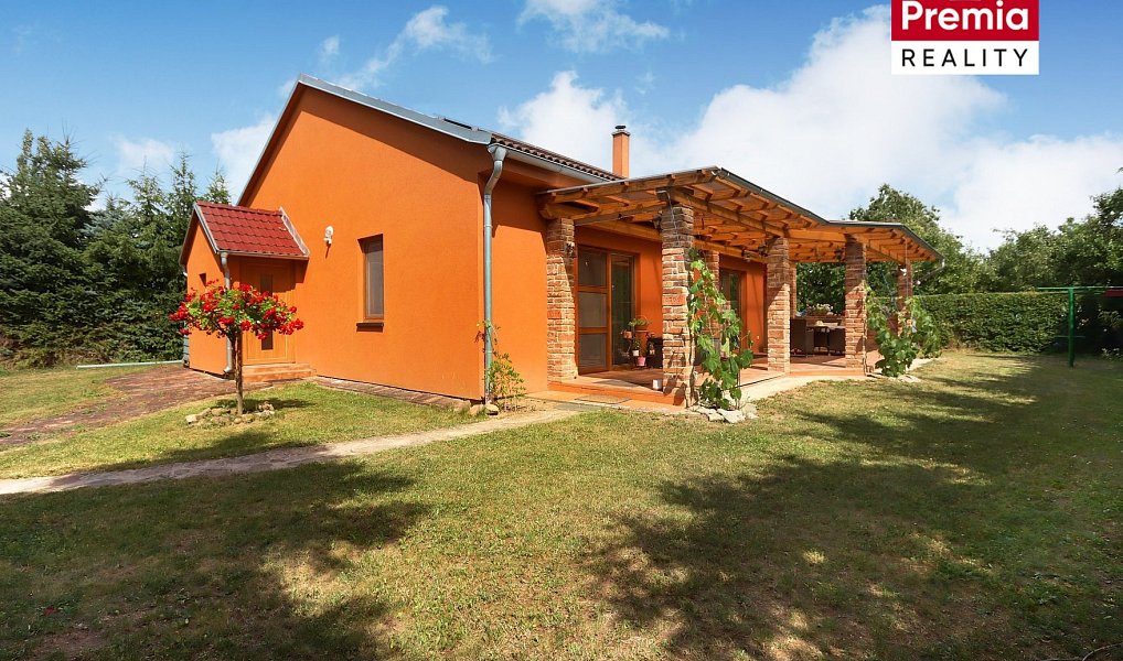 Prodej domu 140 m² s pozemkem 843 m², Šatov – náhled fotky 2