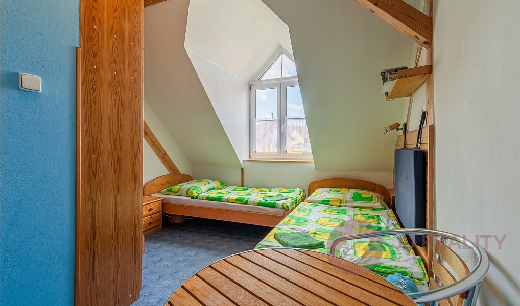 Prodej domu 271 m² s pozemkem 775 m², Šťáhlavy – náhled fotky 32