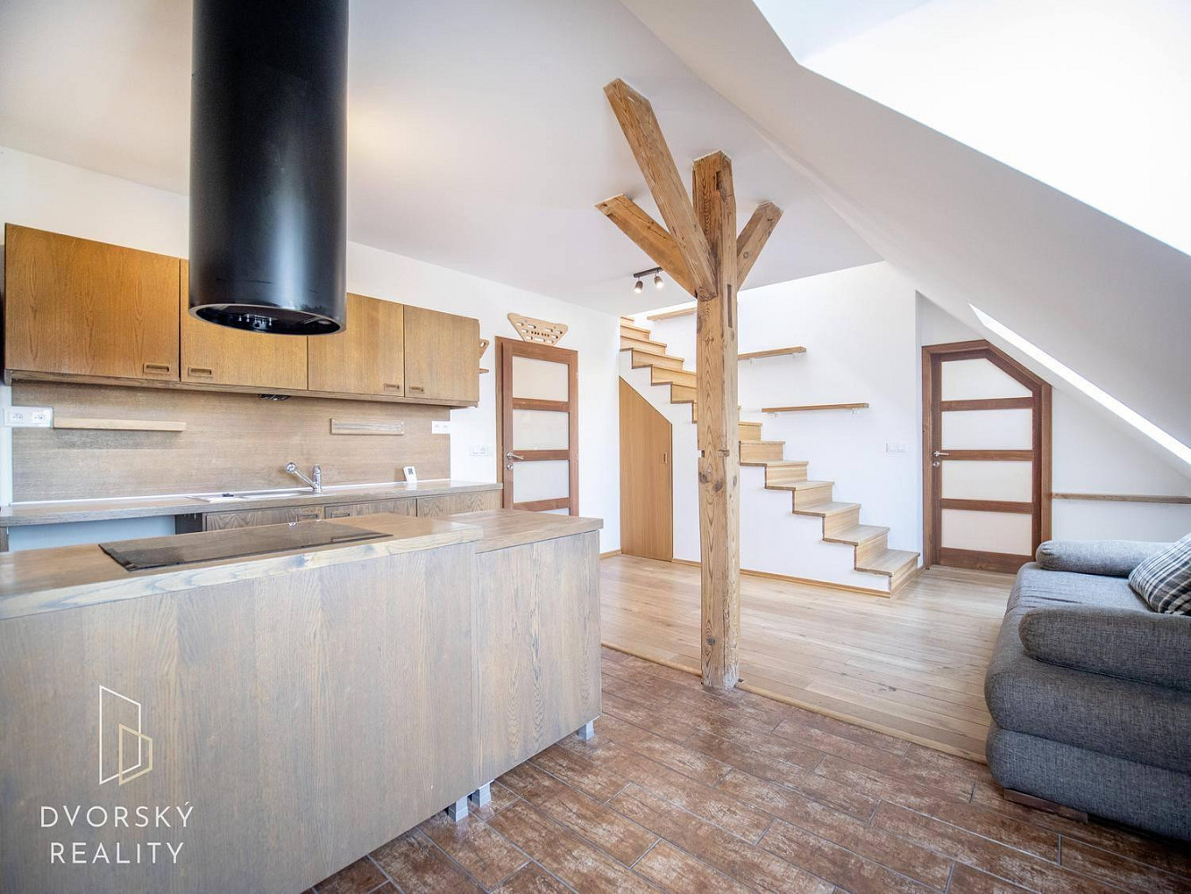 Prodej bytu 4+kk 87 m² – fotografie 2