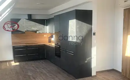 Pronájem bytu 3+kk 70 m², U Uranie, Praha 7 - Holešovice