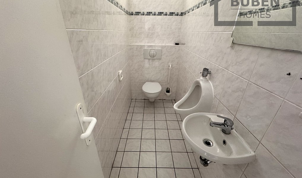 Pronájem skladovacích prostor 710 m², Planá – náhled fotky 23