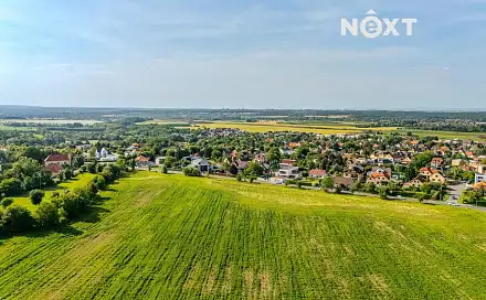 Prodej stavebního pozemku 1 760 m², Sibřina