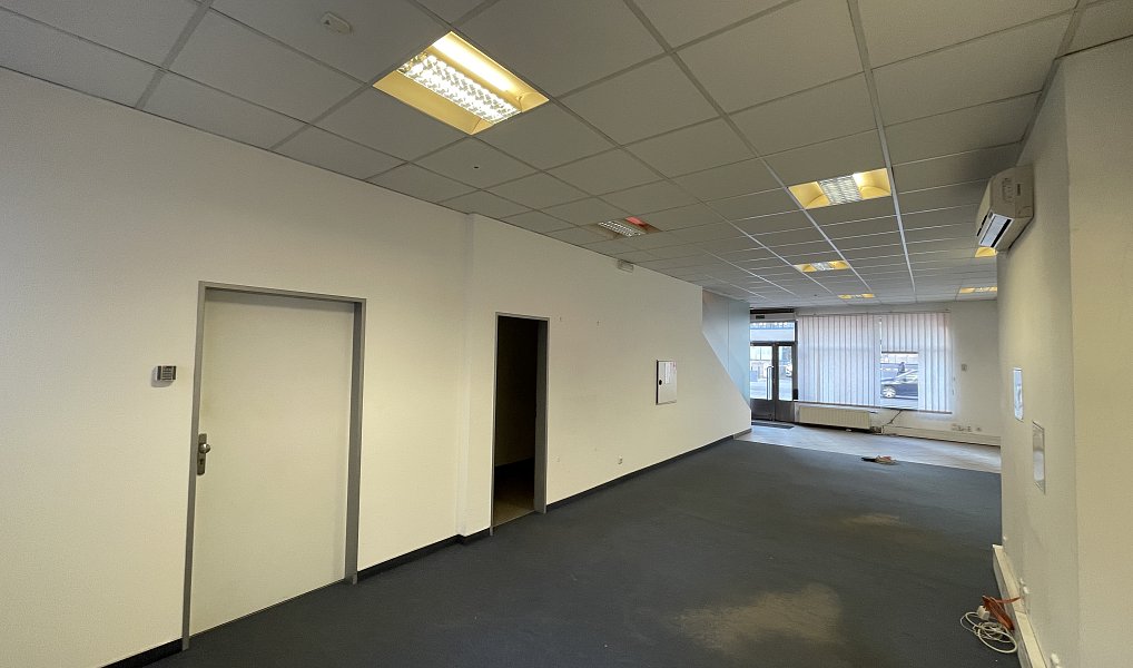 Pronájem obchodních prostor 280 m², Praha – náhled fotky 2