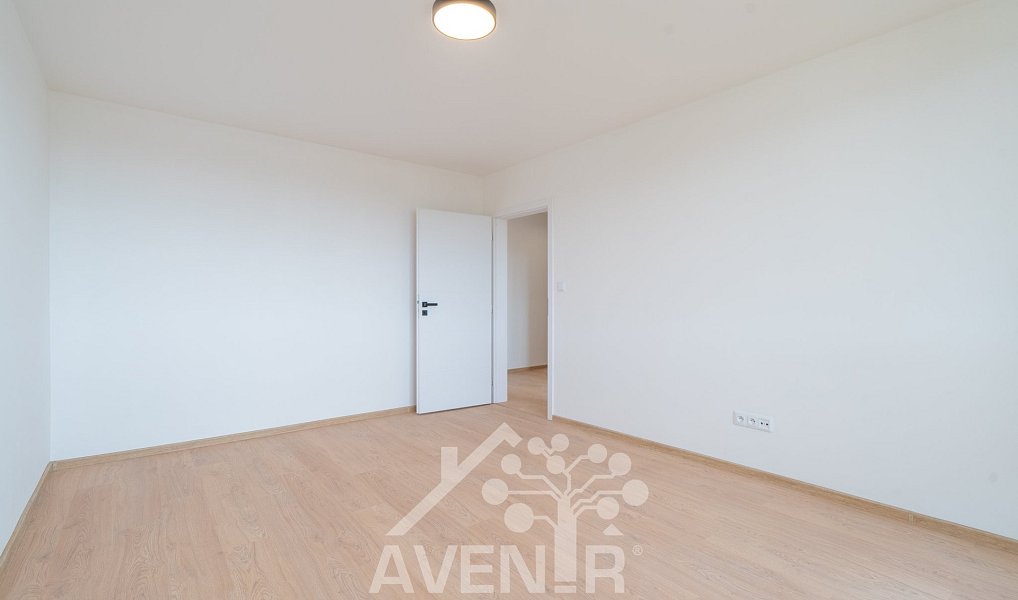 Prodej bytu 4+kk 72 m², Napajedla – náhled fotky 25