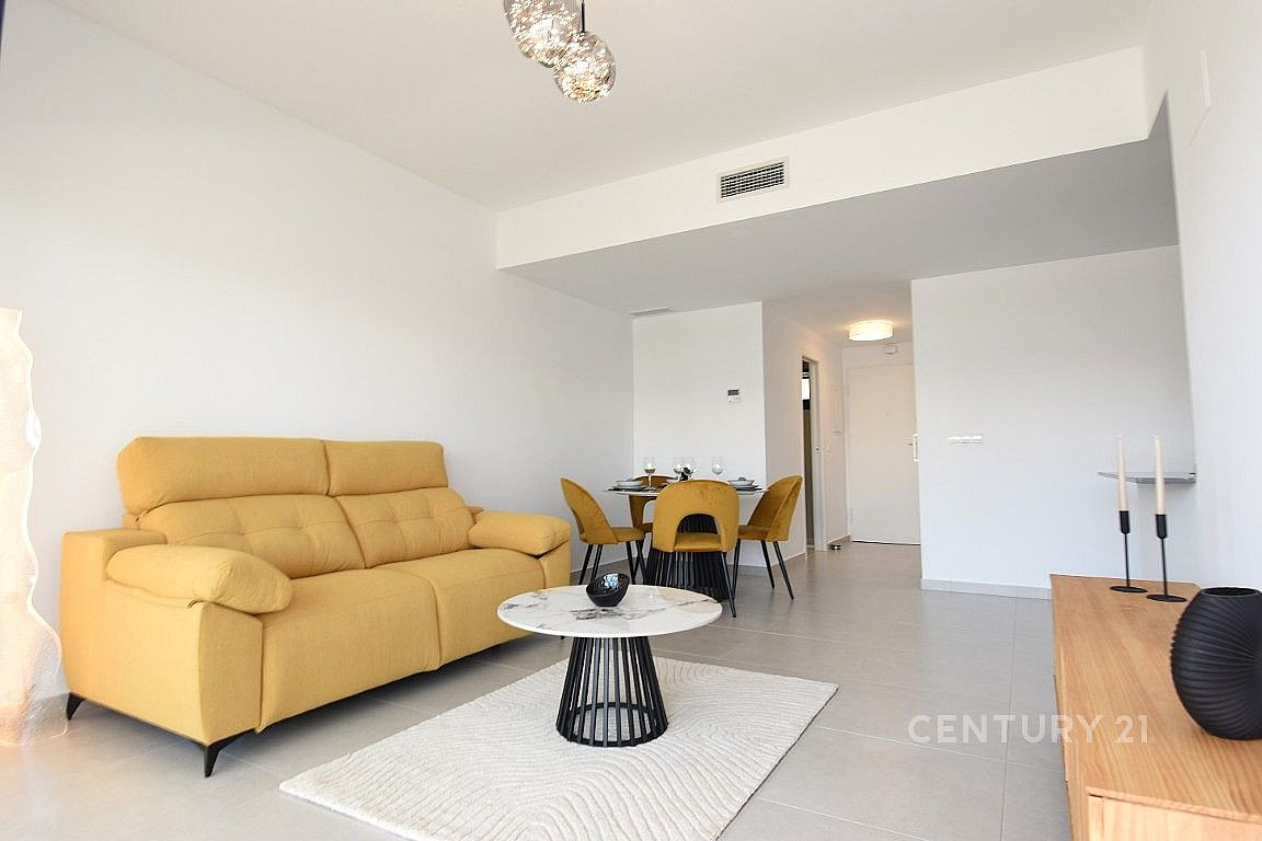 Piso 3+kk – San Miguel de Salinas - Vista 4