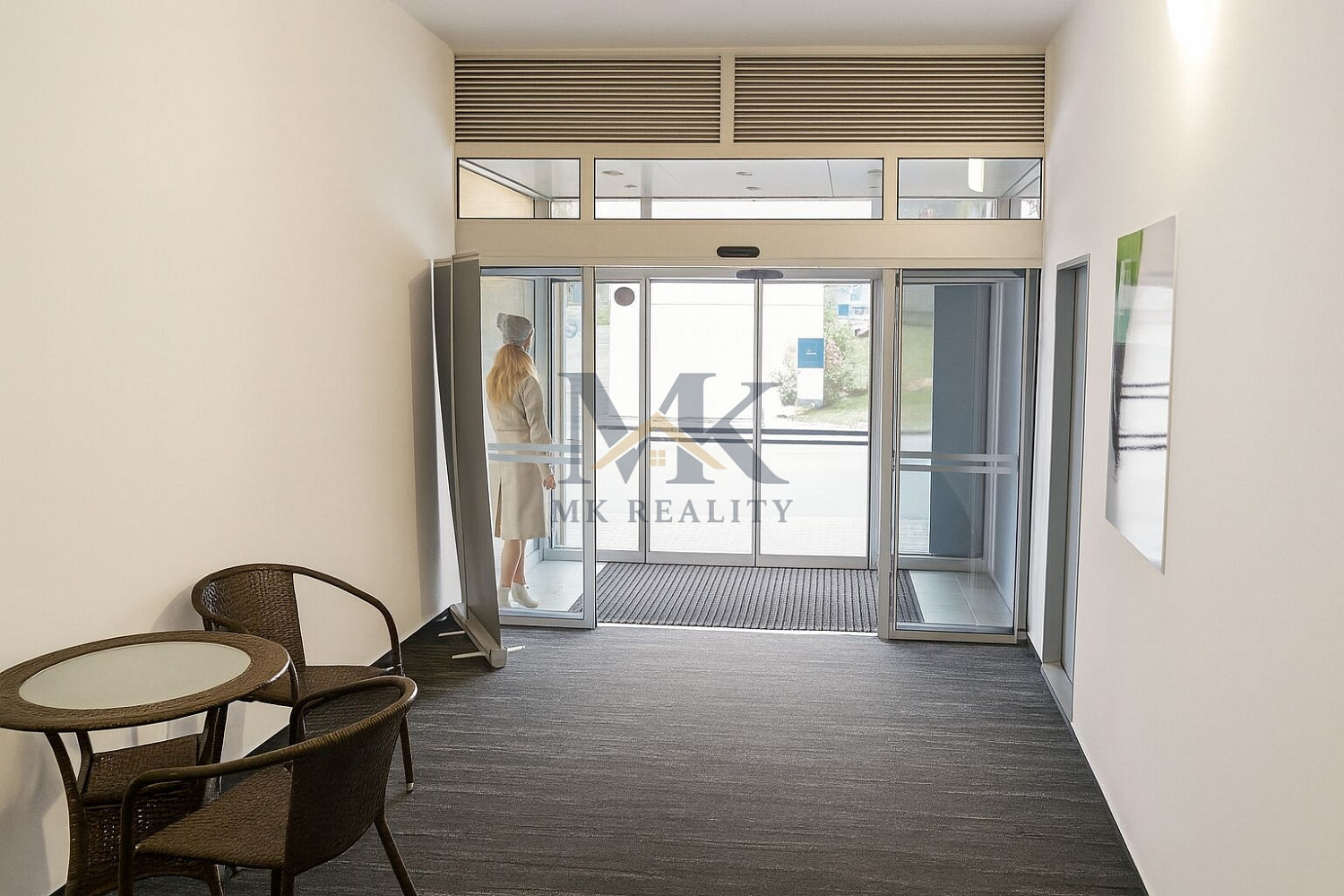 Pronájem kanceláře 70 m² – fotografie 5