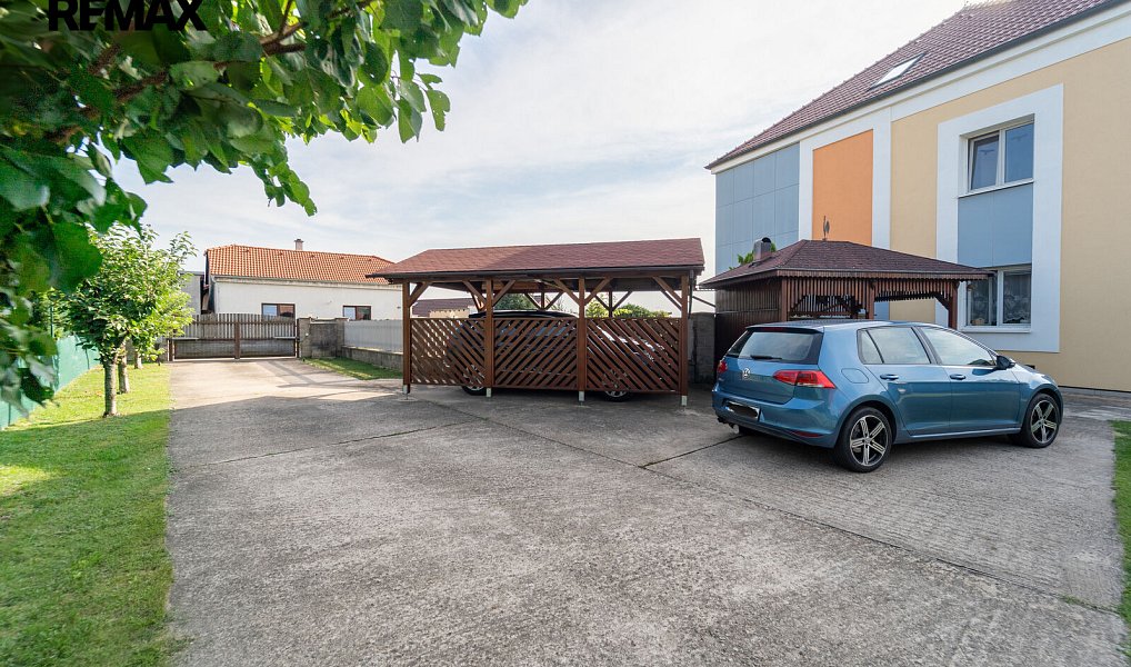 Prodej domu 172 m² s pozemkem 955 m², Krakovany – náhled fotky 48