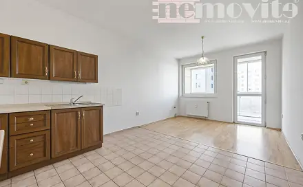 Prodej bytu 2+kk 47 m², Dubinská, Pardubice - Studánka