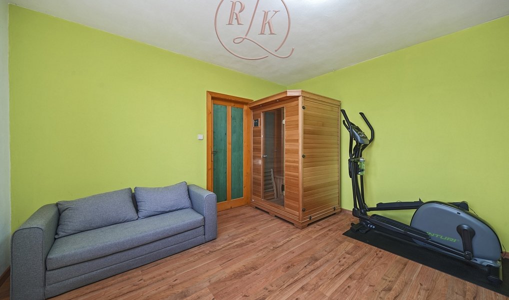Prodej domu 260 m² s pozemkem 1 550 m², Dolní Kounice – náhled fotky 37
