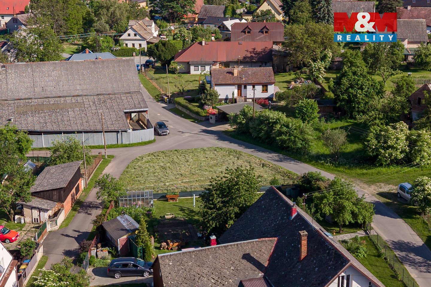 Prodej stavebního pozemku 322 m² – další