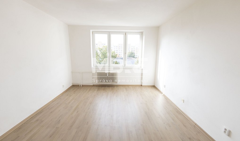 Pronájem bytu 1+1 36 m², Karviná – náhled fotky 2