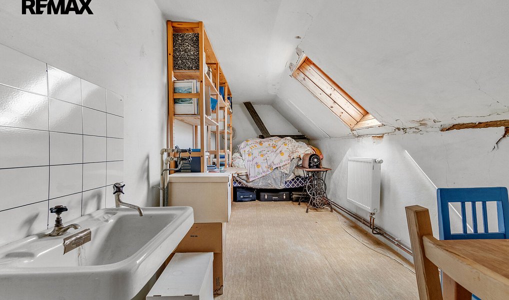 Prodej domu 240 m² s pozemkem 1 122 m², Střížovice – náhled fotky 31