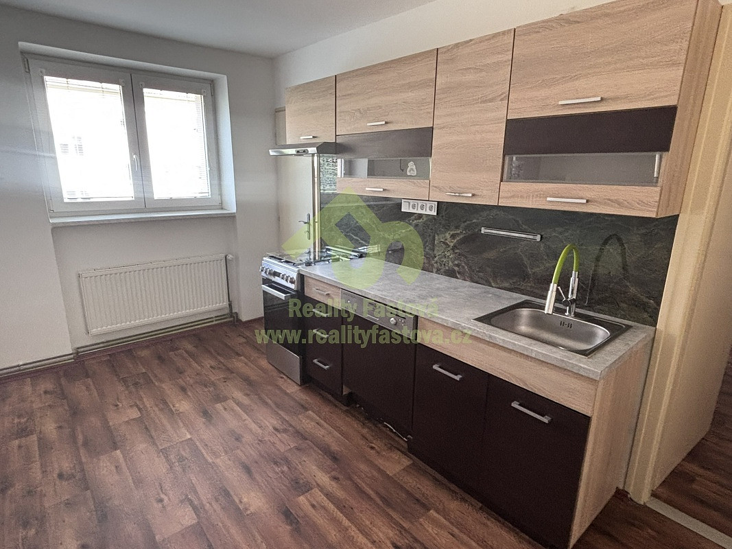 Pronájem bytu 2+1 56 m² – fotografie 2