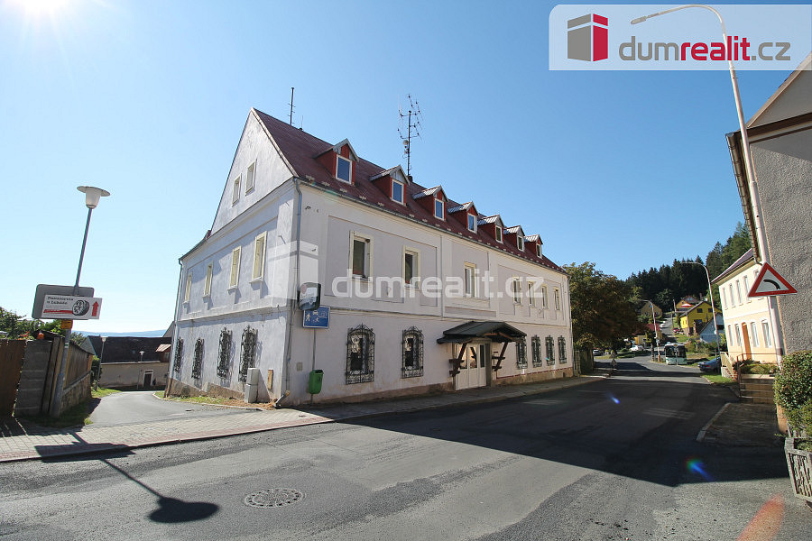 Prodej ubytovacího objektu 1 385 m²